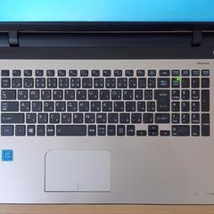 ノートパソコン dynabookの画像