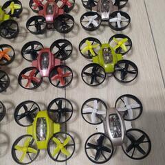 マイクロドローンSKYFGHITE　ドローン　ホビー　中古の画像