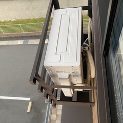 【取外し出来る方のみ】エアコン2台21年製20年製Hisenseの画像