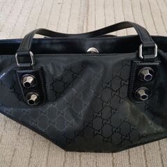 値引交渉⭕️【希少品！】【GUCCI】GGインプリメ スタッズ トートバッグの画像