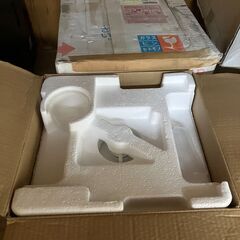 【お届け致します】炊飯も可 アイリスオーヤマ 電気圧力鍋 圧力鍋 2.2L 2WAYタイプ グリル鍋 6種類自動メニュー ホワイト PC-MA2-Wの画像