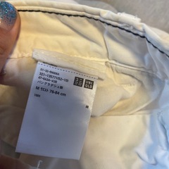 UNIQLO ホワイト ショートパンツ Mサイズの画像