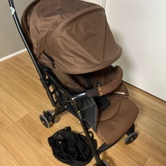 コンビ ベビーカーの画像