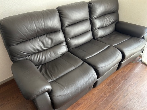 (ニトリ)三人掛け電動リクライニングソファ
