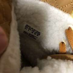 adidasハイカットスニーカー23.5㎝の画像