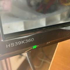 テレビ2台　ハイセンスリモコンなし　AQUOSジャンクの画像
