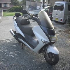 YANAHA Majesty 125Fi マジェスティ125Fi (コマジェ) ホワイト・インジェクションの画像