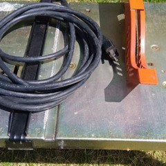 日立製卓上マルノコ 電源コード付き　動作品の画像