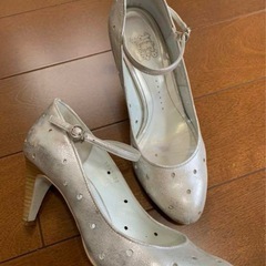 シンシアローリー　パンプスの画像