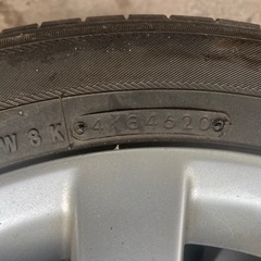 トヨタ純正ホイール　ノーマルタイヤ付きの画像