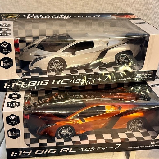 1:14 BIG RC ベロシティ-7 ラジコンカー 2台セット（ホワイト