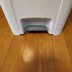 ゴミ箱25リットルの画像