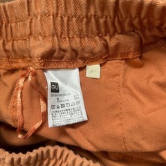 【美品✨】GUカーゴパンツ　オレンジの画像
