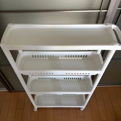 隙間収納　ラックの画像