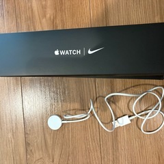 Apple Watch  SE 第1世代　Nikeモデル　40mmの画像