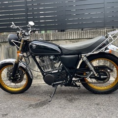 YAMAHA ヤマハ　sr400 カスタムの画像