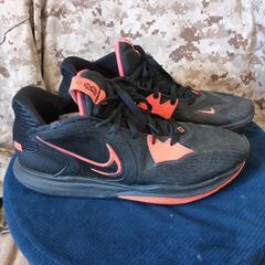 NIKE　NEWカイリー29.0cm ブラック／レッドの画像
