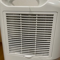コロナ除湿機 CD-P6316（取扱説明書付き）の画像