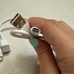 micro USB type-Bケーブルの画像