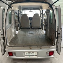 総額25.0万円★9万キロ台★車内広々フラット軽箱バン★オートマ★4WD★ETC★平成19年式 スズキエブリィバン4WD PAハイルーフ(DA64V)9.9万キロ 車検令和9年8月 シルバーの画像