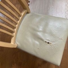 ニトリダイニングチェア2脚の画像