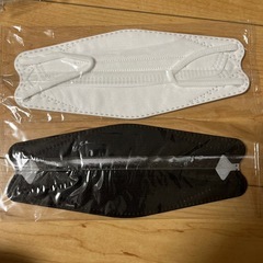 立体3Dマスク　黒・白の画像