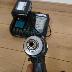 diy必見！マキタ 18v インパクト 電池&充電器付き！✨の画像