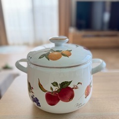 お鍋　
レトロ　かわいいの画像