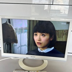 中販紅　【Week】 SHARPシャープ株式会社 AQUOS液晶テレビ19型白　LC-19K40 2016年　現状渡し　08-15-01 の画像