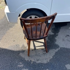 木椅子の画像