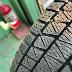 225/65R17 ブリヂストン　DM-V3 2021年製　2本　訳あり　バラ売り可能の画像