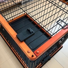 値下しました！　組み立て式犬用ケージ　木製枠　頑丈ですの画像
