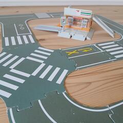 トミカ道路で遊ぼうの画像