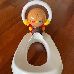 アンパンマン膝掛け&便器の画像