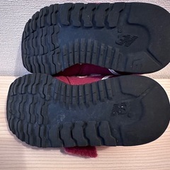 取引中ニューバランス　15センチの画像