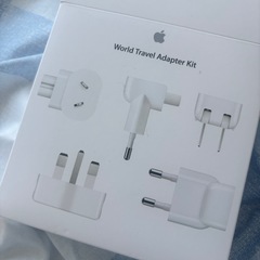 Appleワールドトラベルアダプタキットの画像