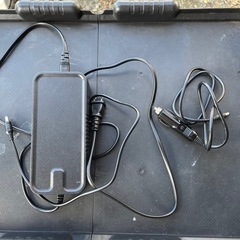 ポータブル電源500w、難あり故障ありの画像