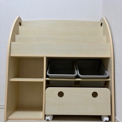 子ども用本棚の画像