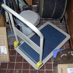 ・台車 70cm*45cm スチール製の画像