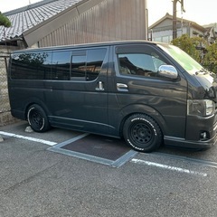 ハイエース用タイヤホイールの画像