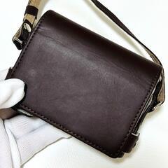 【生産終了 / オリンパス】OLYMPUS 純正 デジタルカメラケース ブラウンの画像