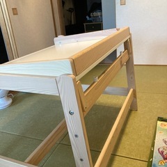 IKEA キッズテーブル　フリサットの画像