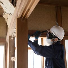 【神奈川エリアに拡大中】内装解体作業員募集中！　13,000円〜　日払いOK、寮完備！の画像