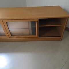 【配送無料】大きな木製のテレビ台　7825の画像