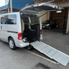 ☆日産　NV200バネットバン☆車イス2名仕様車☆の画像