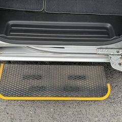 ☆日産　NV200バネットバン☆車イス2名仕様車☆の画像