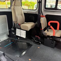 ☆日産　NV200バネットバン☆車イス2名仕様車☆の画像