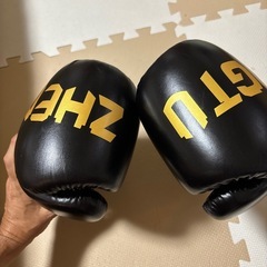 🥊美品！14オンスボクシンググローブの画像