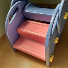 滑り台の画像