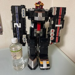 昔の戦隊おもちゃ2体の画像